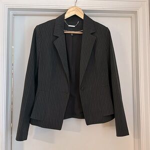 White House Black Market Pinstriped BlazeR EUC